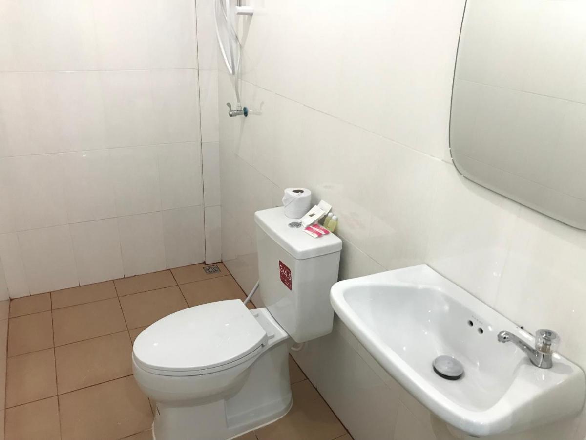 Tubtimtong Boutique Hotel Nai Yang Beach Екстериор снимка